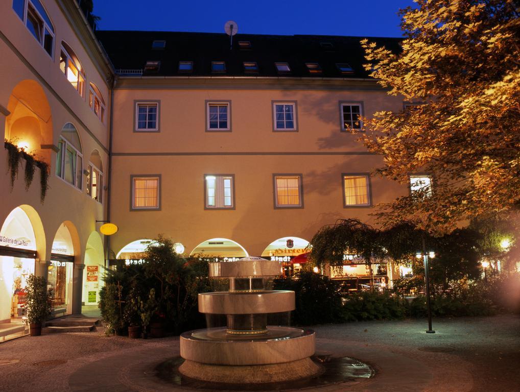 Hotel Goldener Brunnen 클라겐푸르트 외부 사진